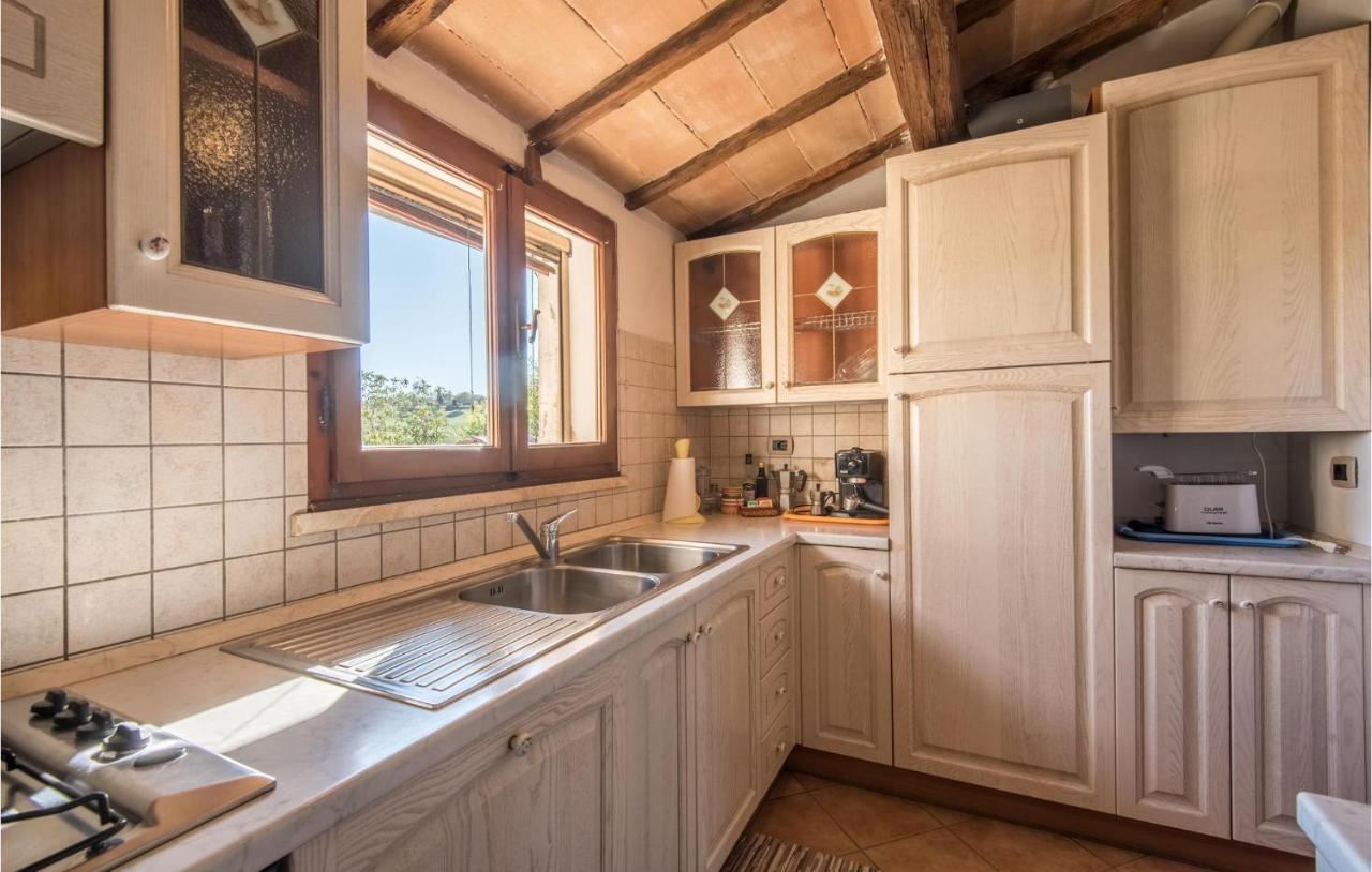 Gorgeous Home In Montalcino With Kitchen Екстериор снимка