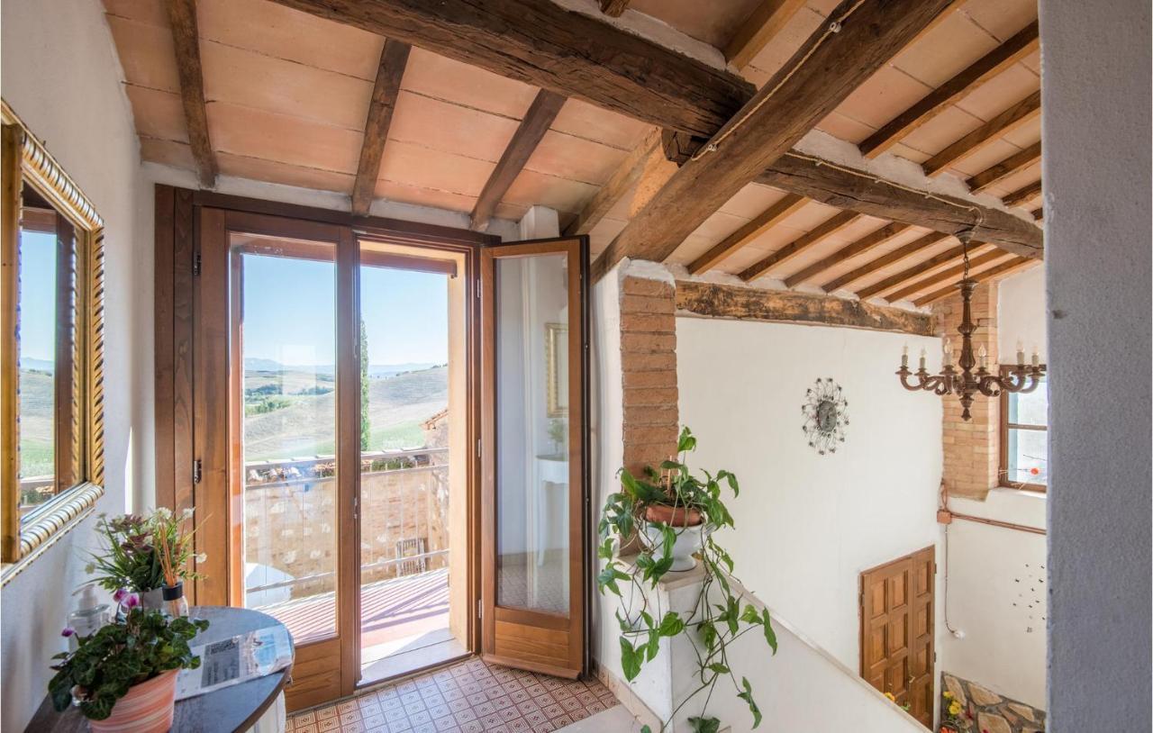 Gorgeous Home In Montalcino With Kitchen Екстериор снимка